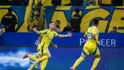 Cristiano Ronaldo scores for Al Nassr v Al Hilal in Capital Derby