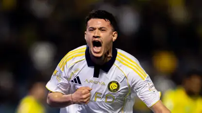 Abdullah Al Hamdan scores opener for Al Nassr at Al Khaleej