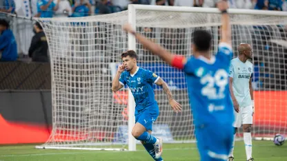 Al Hilal's Leonardo celebrates goal v Al Fayha