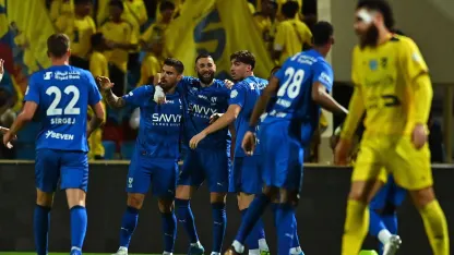 Al Hilal get off to perfect start at Al Hazem with Karim Benzema's early goal