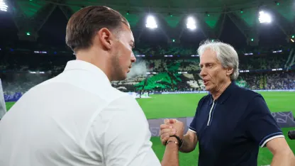 Rivals RSL managers Matthias Jaissle (L) and Jorge Jesus