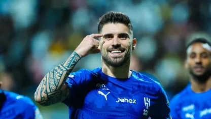 Ruben Neves scores for Al Hilal at Al Taawoun
