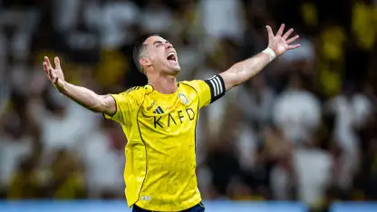 Cristiano Ronaldo scores for Al Nassr v Al Najmah