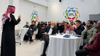 رابطة الدوري السعودي للمحترفين تستقبل الأندية لمناقشة تطويرات لوائح الموسم القادم
