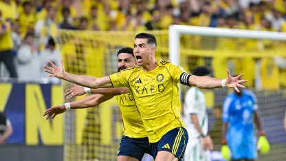 Cristiano Ronaldo scores for Al Nassr v Al Ahli