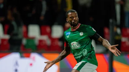 Al Ettifaq captain Georginio Wijnaldum scores v Al Nassr