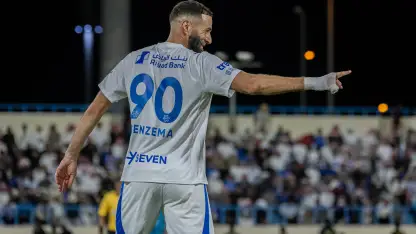 Karim Benzema scores hat-trick on Al Hilal debut