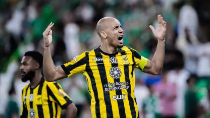 Al Ittihad captain Fabinho scores in Sea Derby at Al Ahli