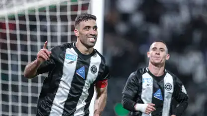 Al Shabab captain Abderrazak Hamdallah scores winner v Al Riyadh