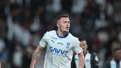 Sergej Milinkovic-Savic celebrates scoring al Hilal v Al Shabab