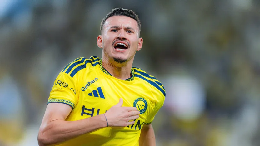 النصر يكتب التاريخ يوم تراجعه للمركز الثالث
