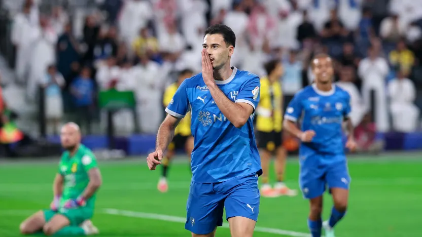 Gabriel Martinelli puts Al Hilal in front in Saudi Clasico against Al Ittihad