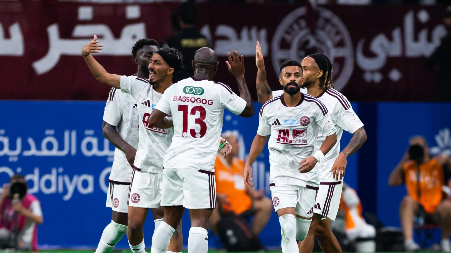 Al Faisaly celebrate Theo Bongonda's goal at Al Hilal