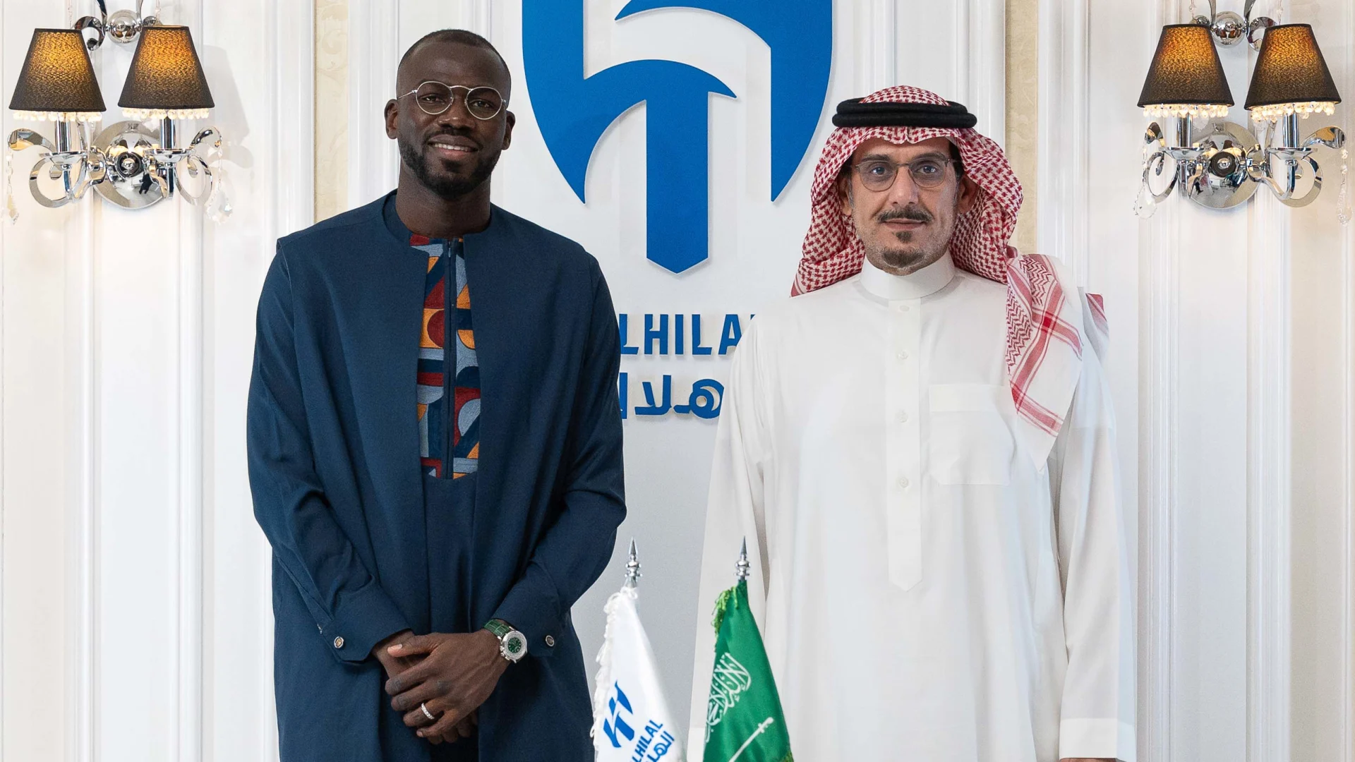 قال كوليبالي: "هناك ساعات ترتديها كل يوم وساعات للمناسبات الخاصة، مثل حضور الأعراس أو توقيع عقد حيث أرتدي ساعة خاصة".