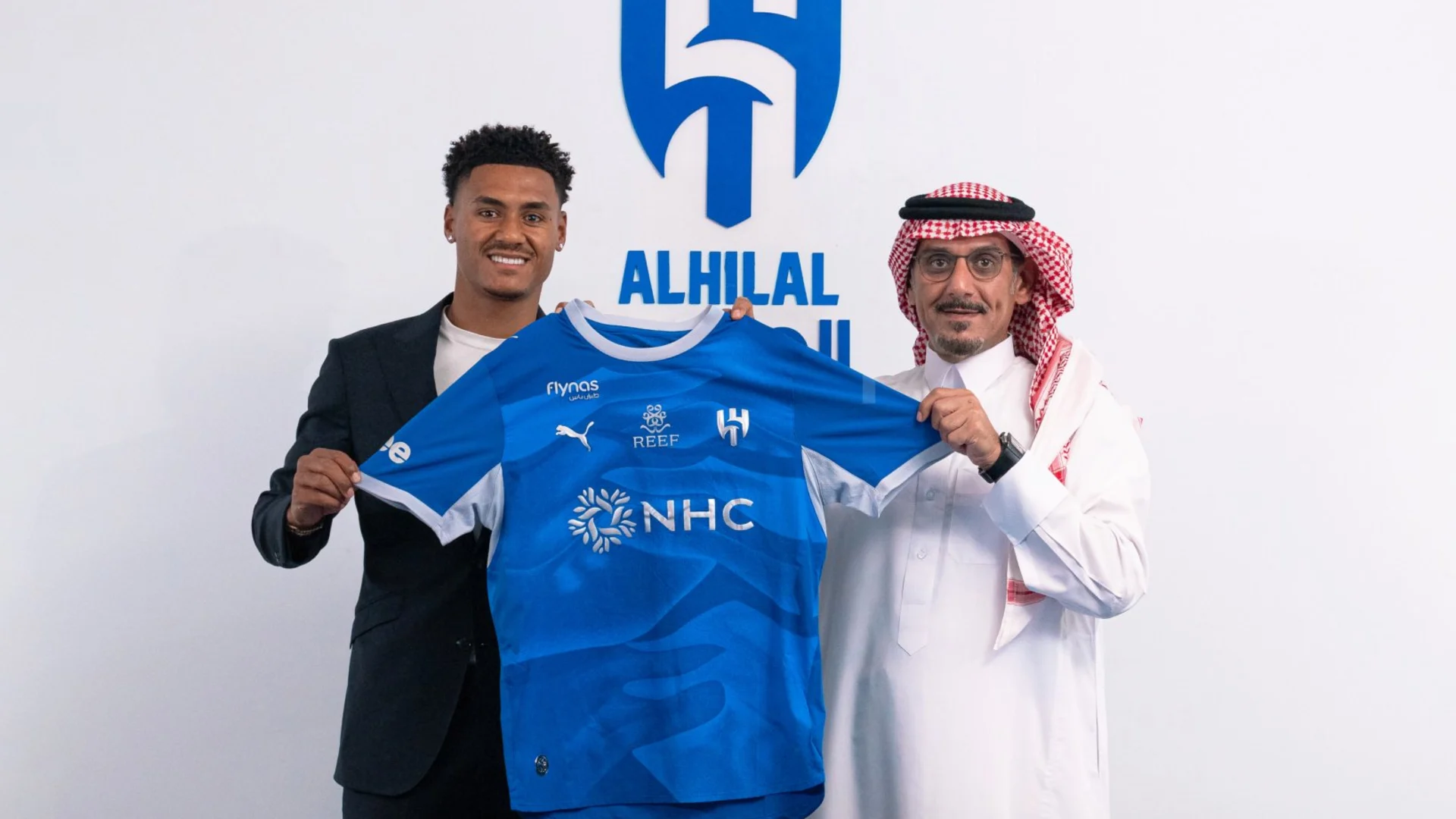 Ollie Watkins signs three-year contract with Al Hilal
