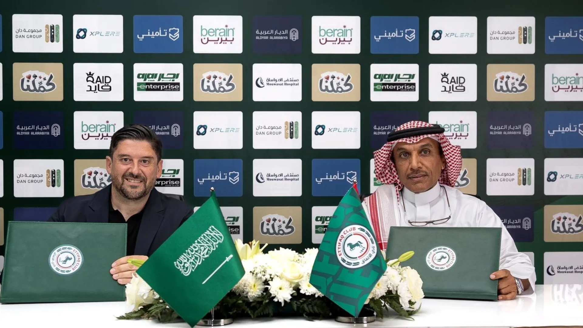 Australian Arthus Papas signs as Al Ettifaq's new manager-1079533