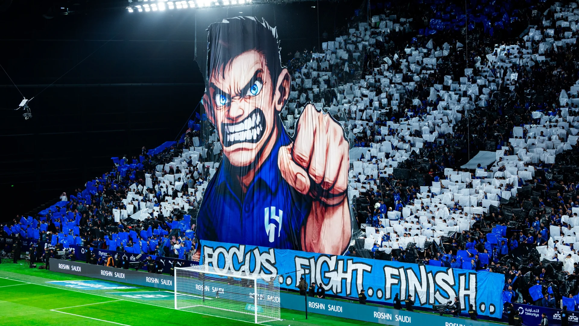 Al Hilal fans urge their title-chasing stars to "focus, fight and finish"-1014745