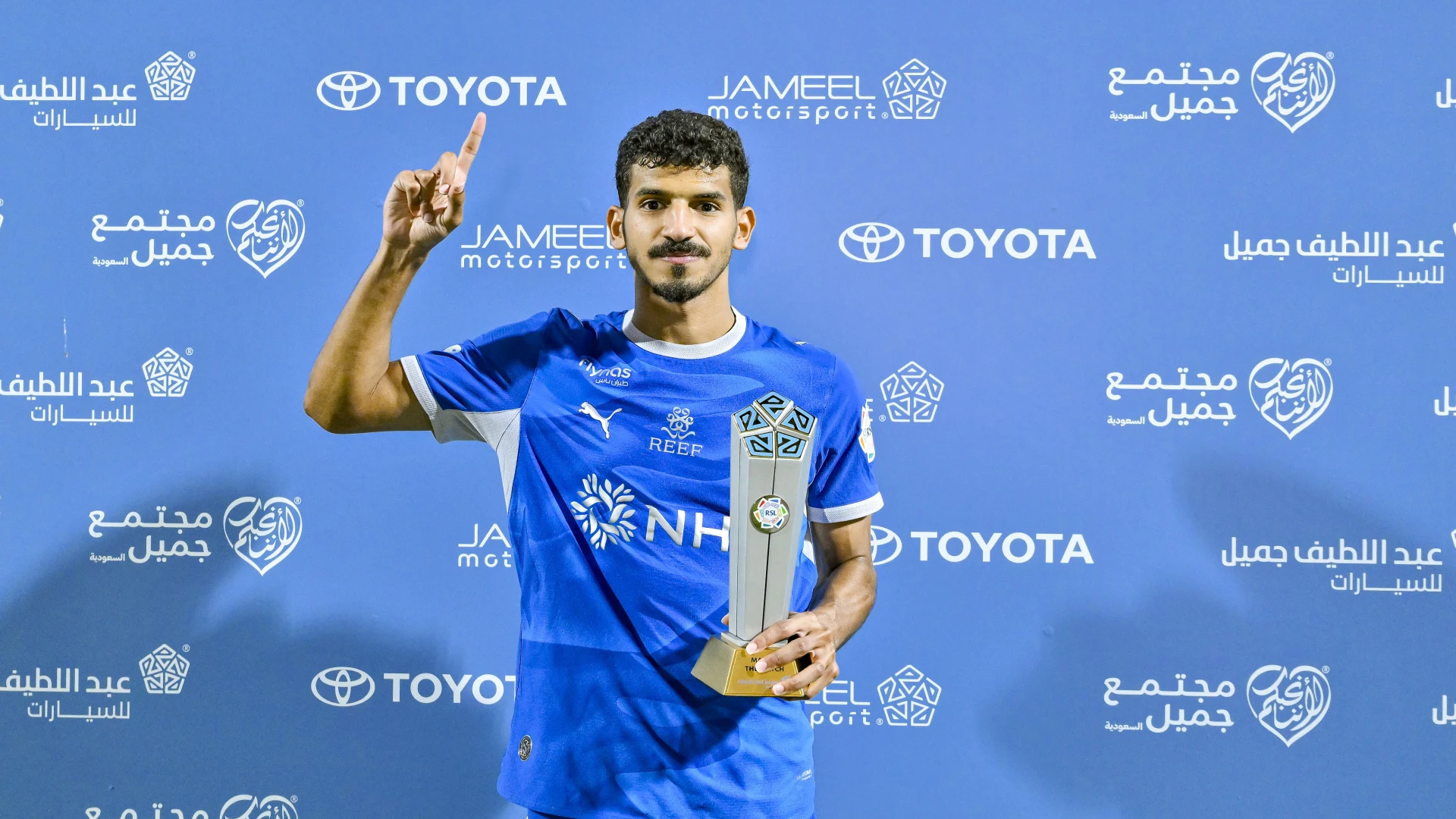 New Al Hilal signing Mohammed Mahzari picks up Man of the Match award against Al Shabab