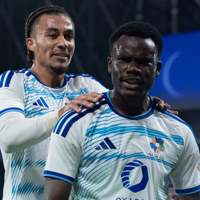 نيوم يصعق الهلال في الرياض