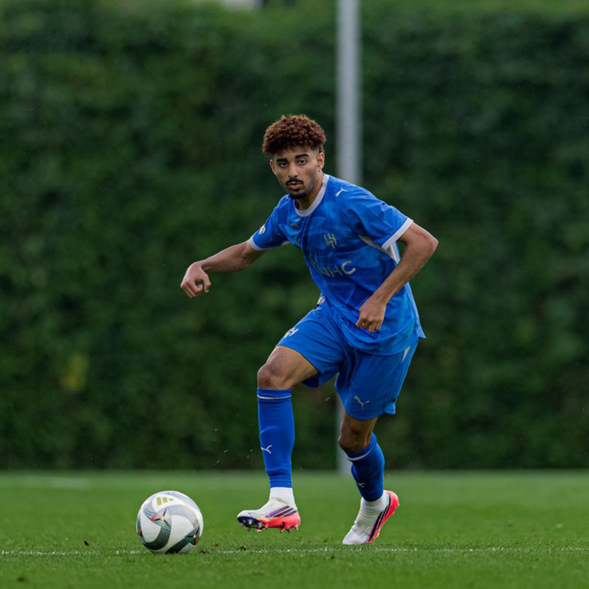 دهل خلال معسكر الهلال في النمسا