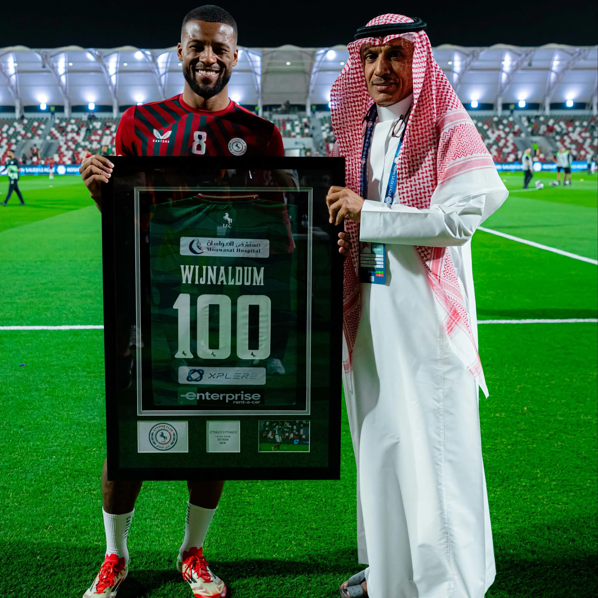 احتفل الاتفاق بمشاركة فينالدوم في 100 مباراة بجميع المسابقات خلال لقاء الاتحاد الأخير منتصف مايو الماضي