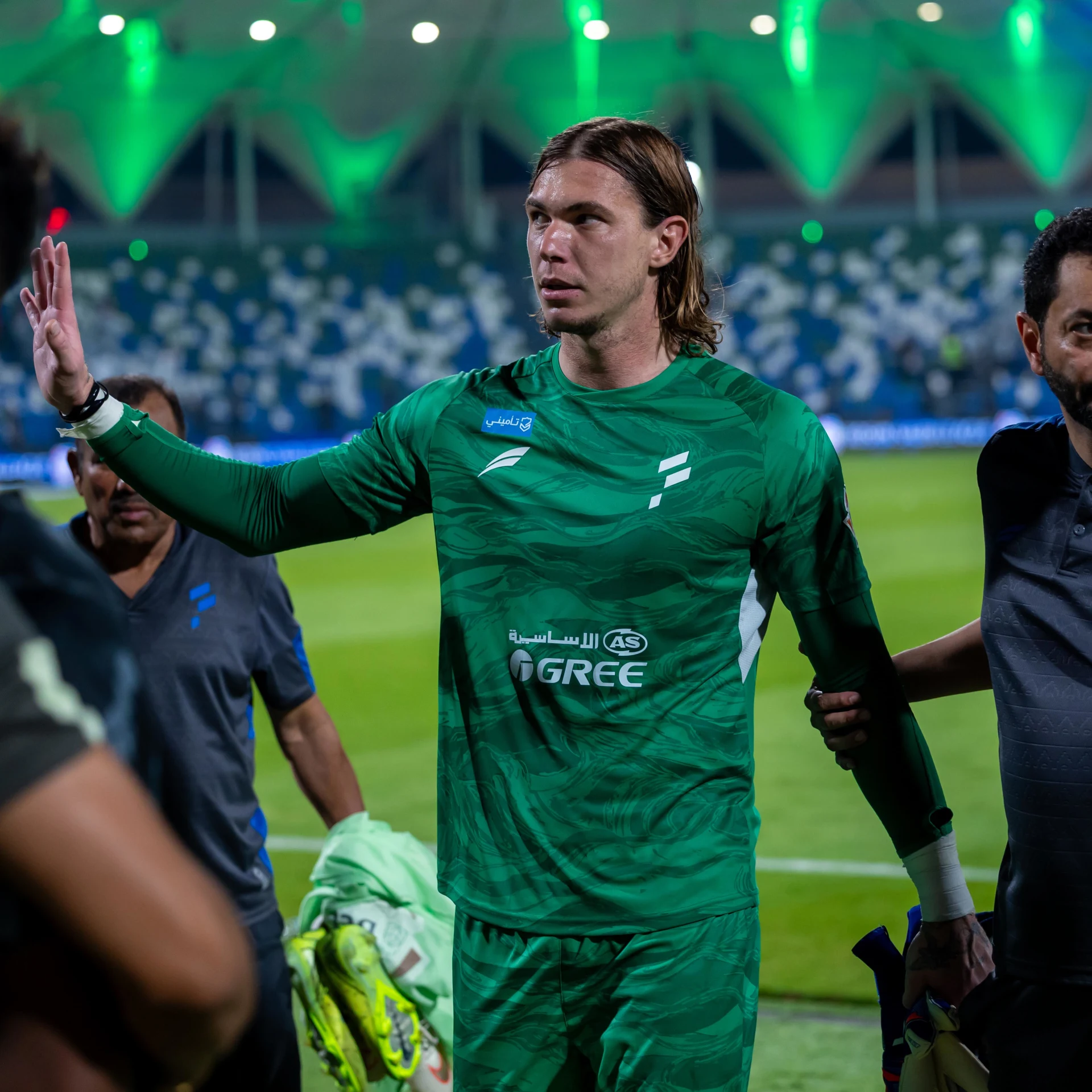 قدم شيمبر أداء غير اعتيادي للاعب في مباراته الأولى مع الفريق بعد أيام قليلة من انتقاله