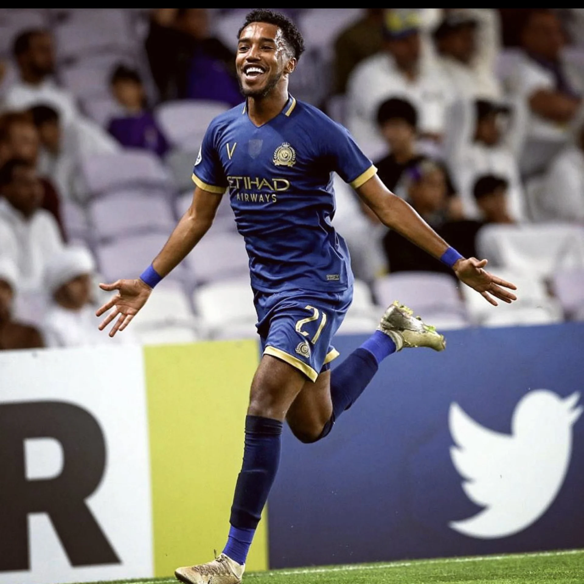 Mukhtar Ali made his return from playing abroad by joining Al Nassr