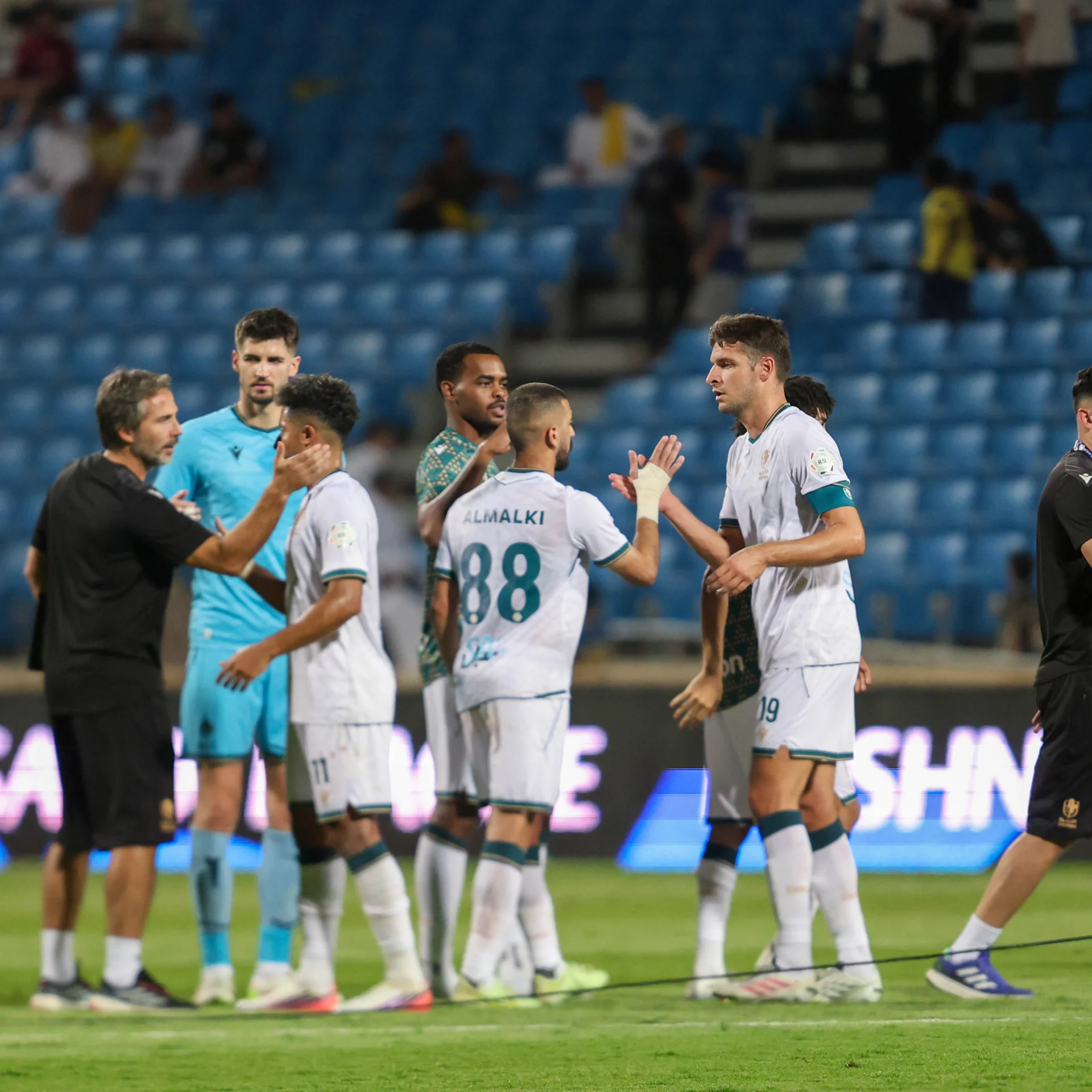 جيمسيتي في أول مشاركة مع الدرعية يهنئ المالكي بالانتصار التاريخي بهدفه في مرمى الحزم